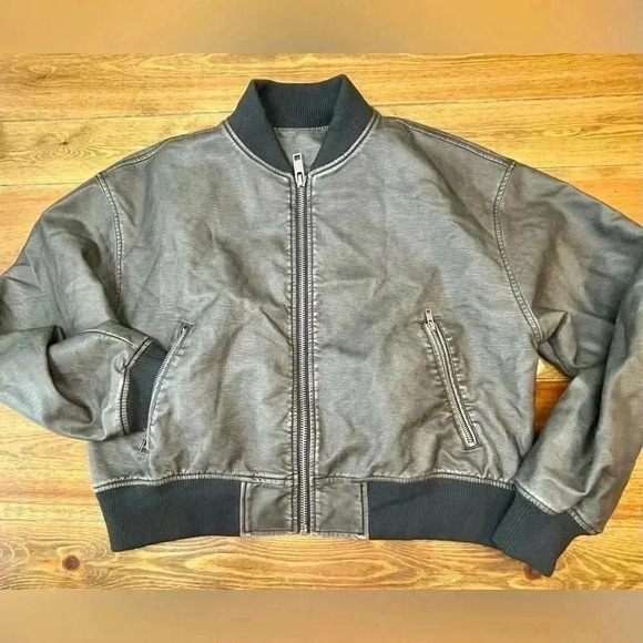 Revolve Sample | Faux Aged Leather Cropped Jacket | Graphite & Black | XL - Picture 1 of 3